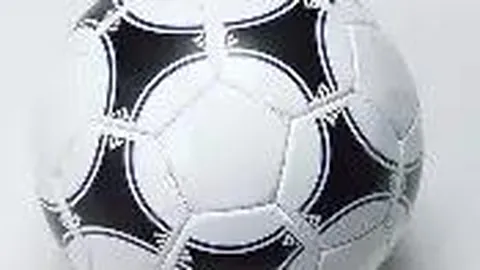 王欣瑜在WTA1000迈阿密站首轮遗憾出局。